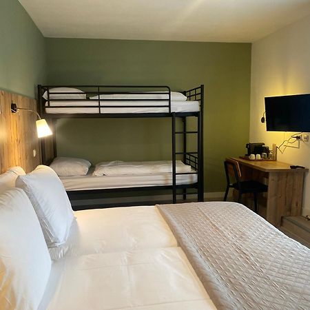 Hotel Emilia 카슈벨 외부 사진