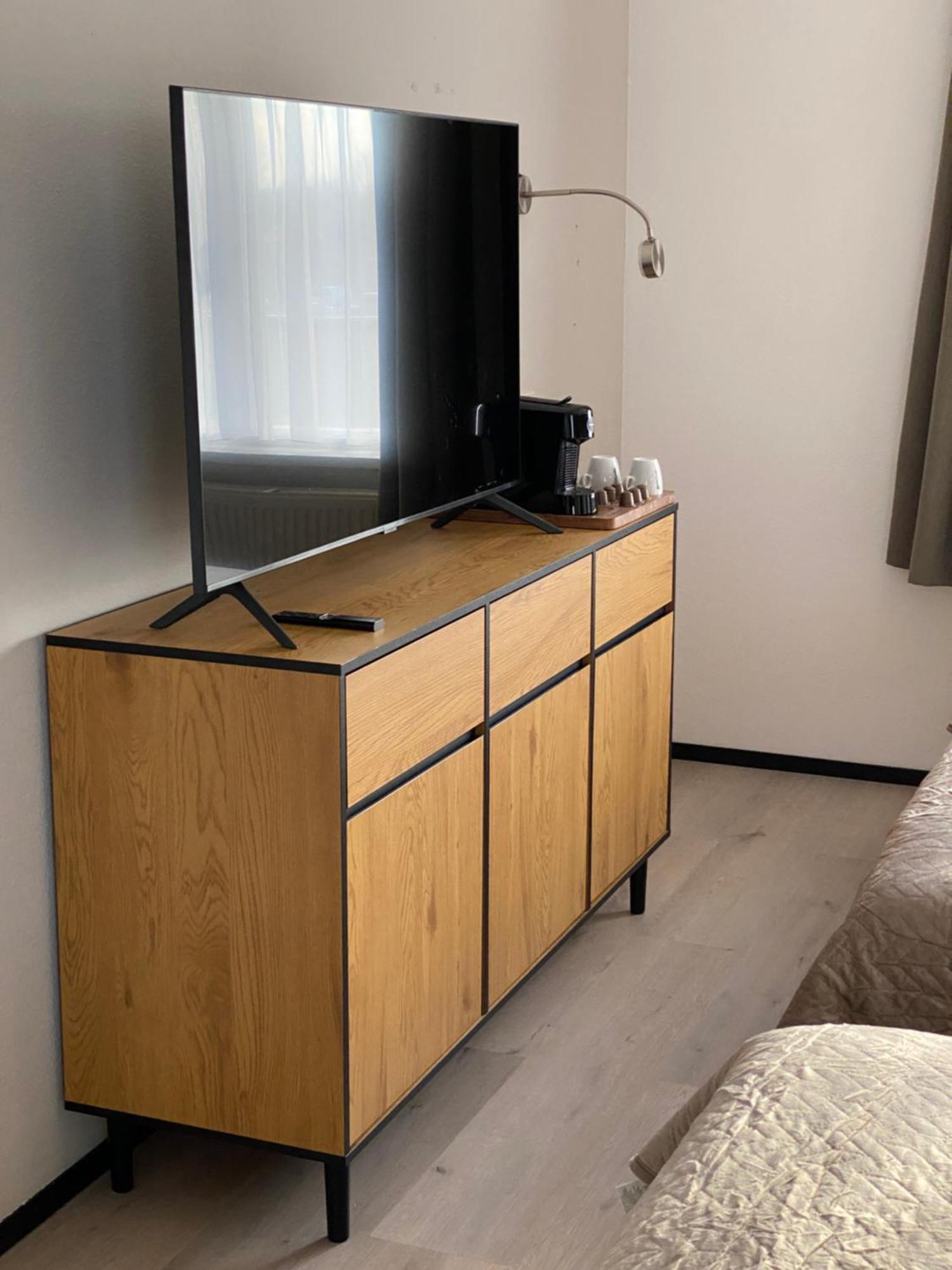Hotel Emilia 카슈벨 외부 사진